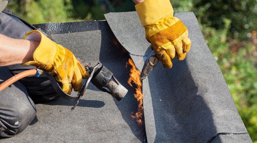 Expert Emergency Roof Repairs services in Spokane, MO